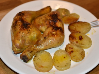 Pollo con patatas al horno