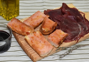 Tabla de cecina de León